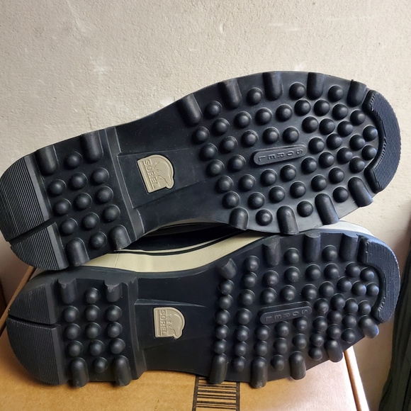 New Sorel Caribou Men's Snow Boots - Picture 5 of 6